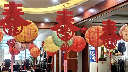 月满元宵夜 人间共团圆